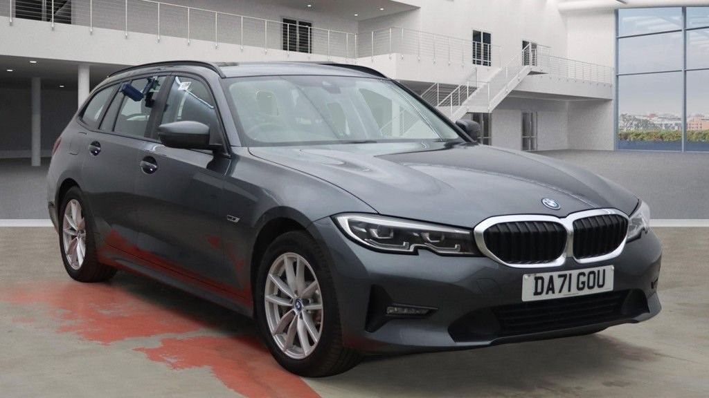 3 Series Touring
