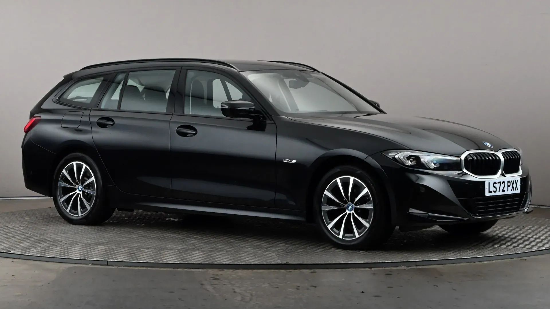 3 Series Touring