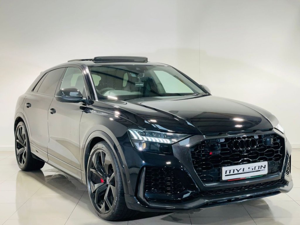 RS Q8