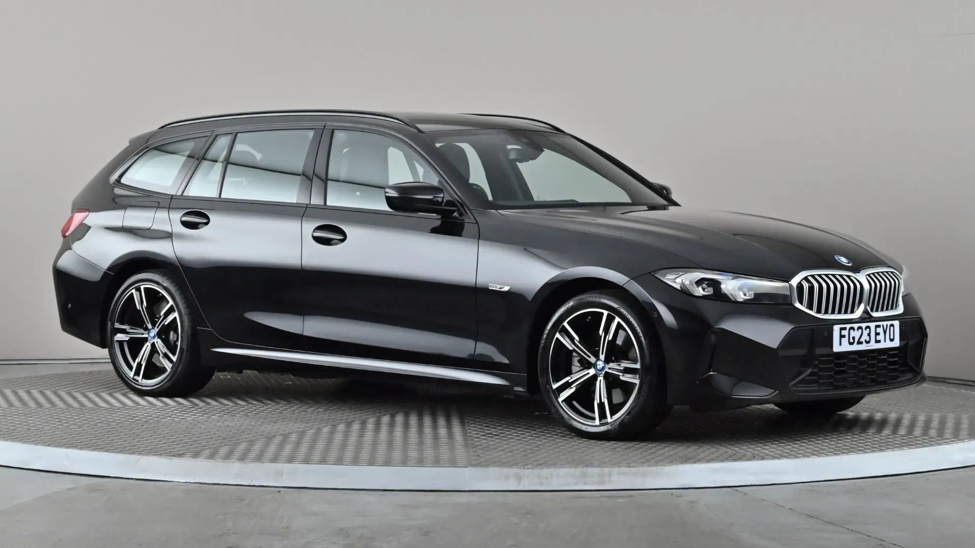 3 Series Touring