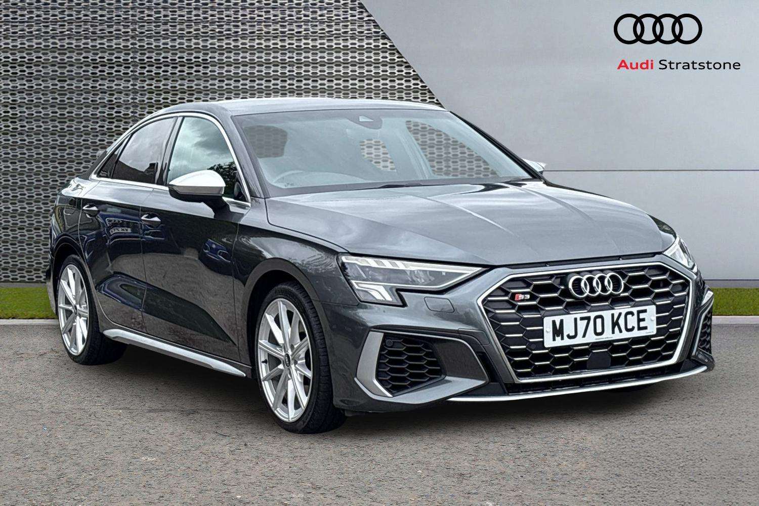 S3 Saloon