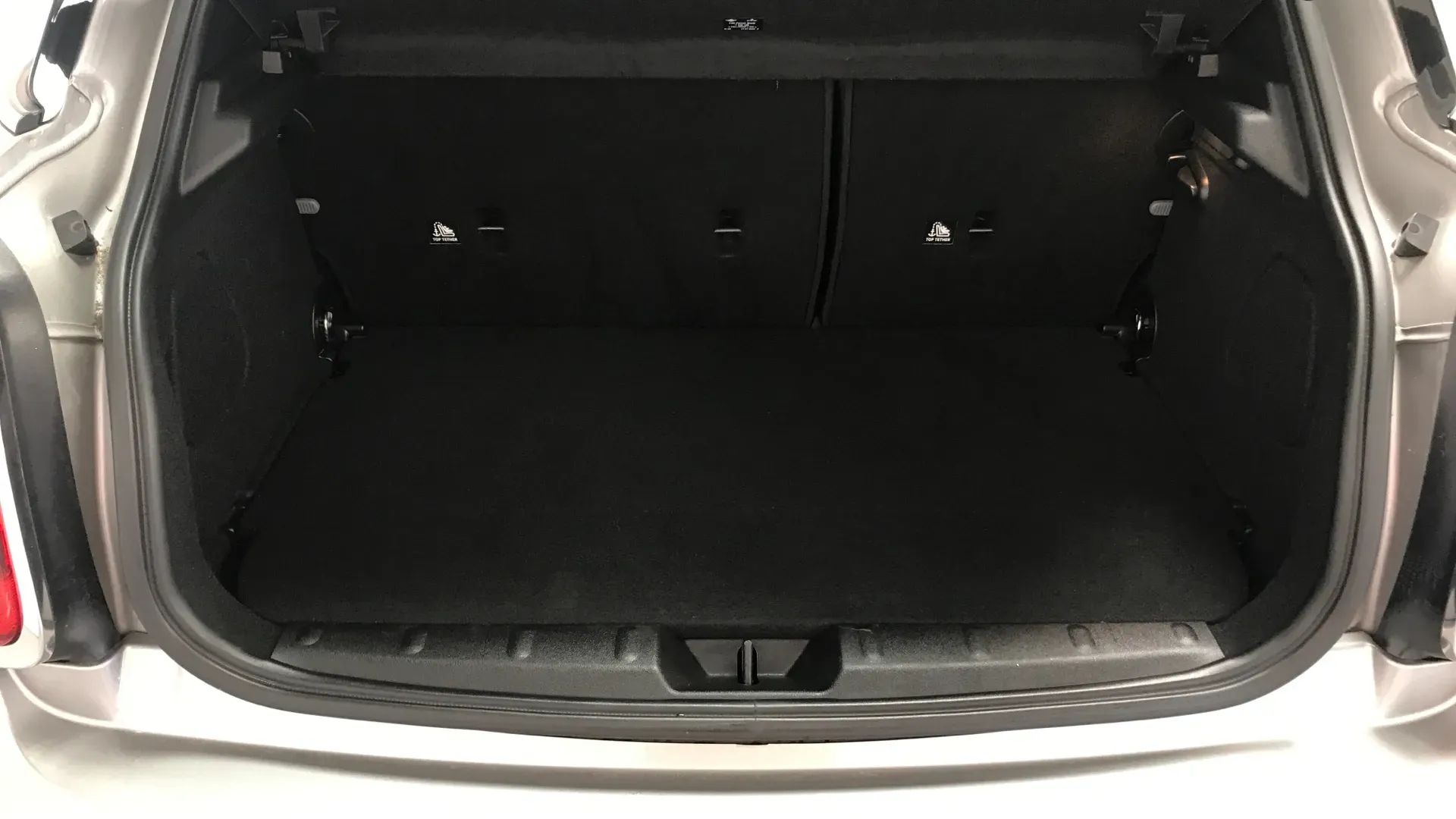 2023 MINI 5-Door Hatch