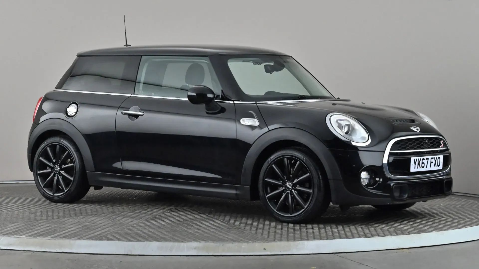 3-Door Hatch