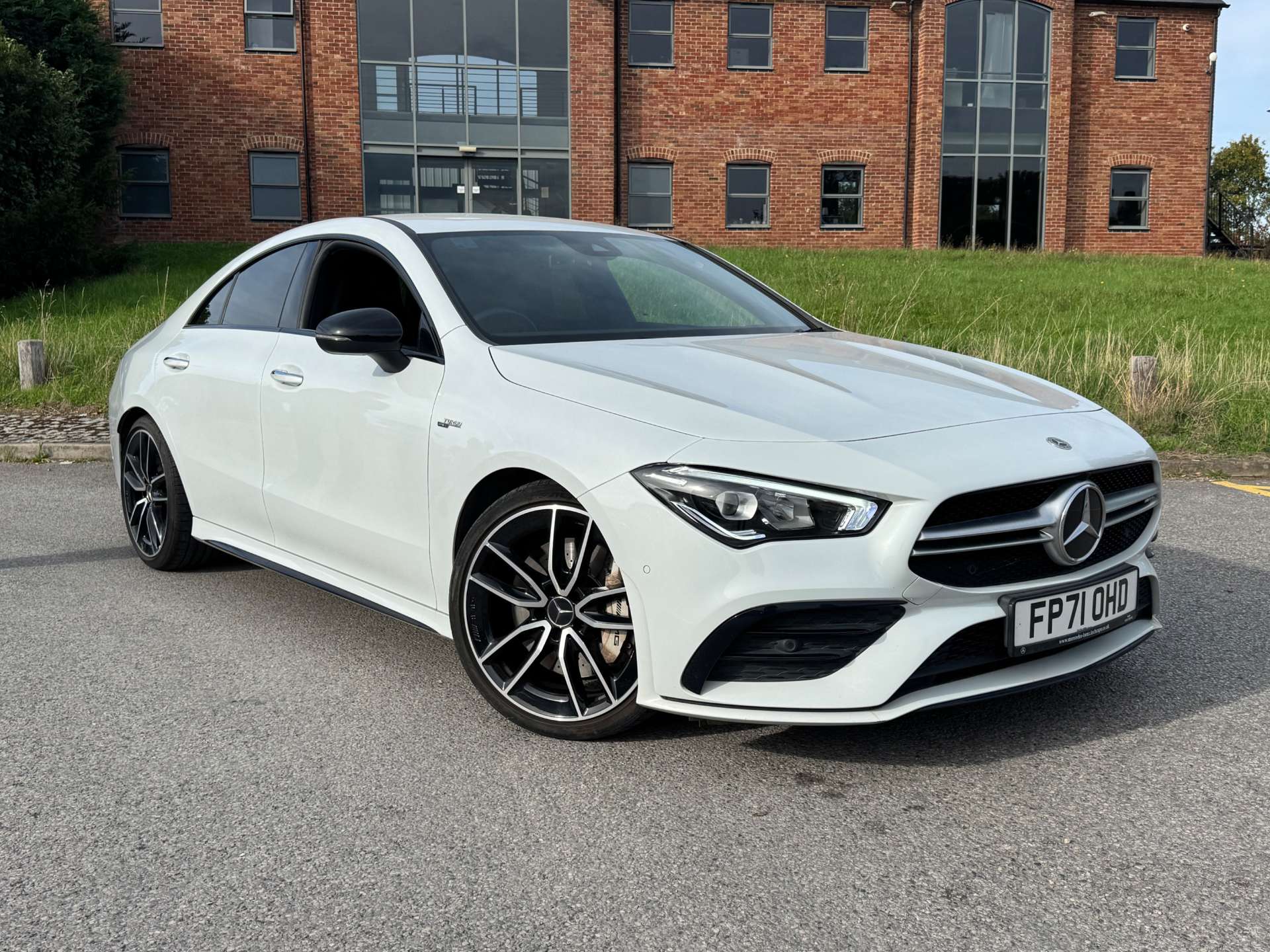 AMG CLA 35