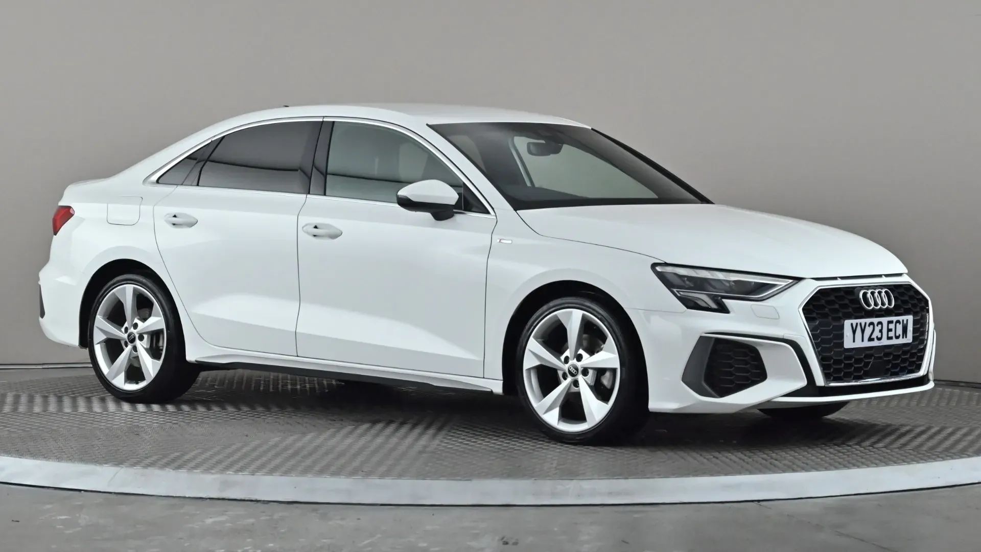 A3 Saloon