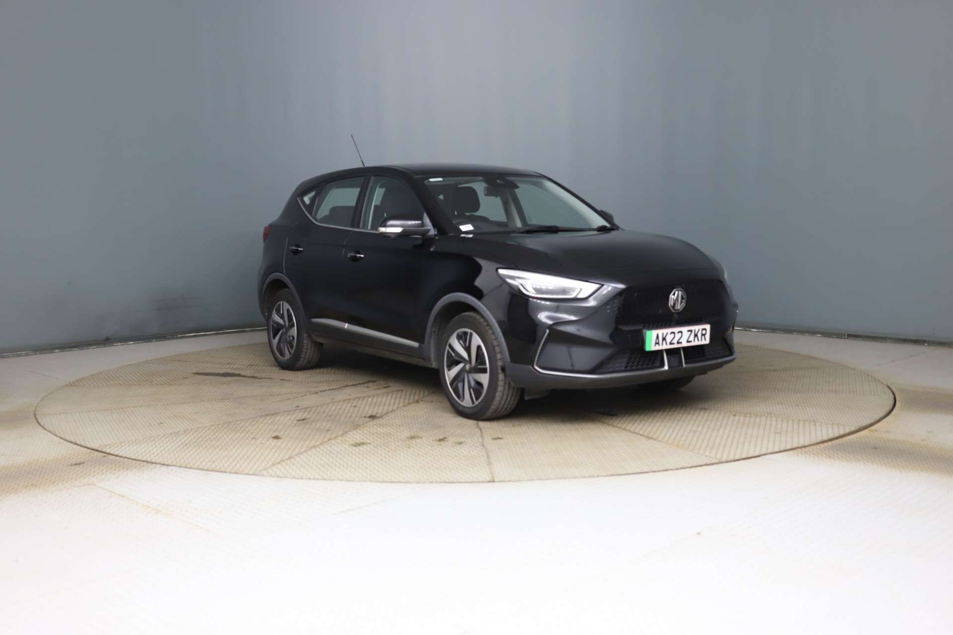ZS EV