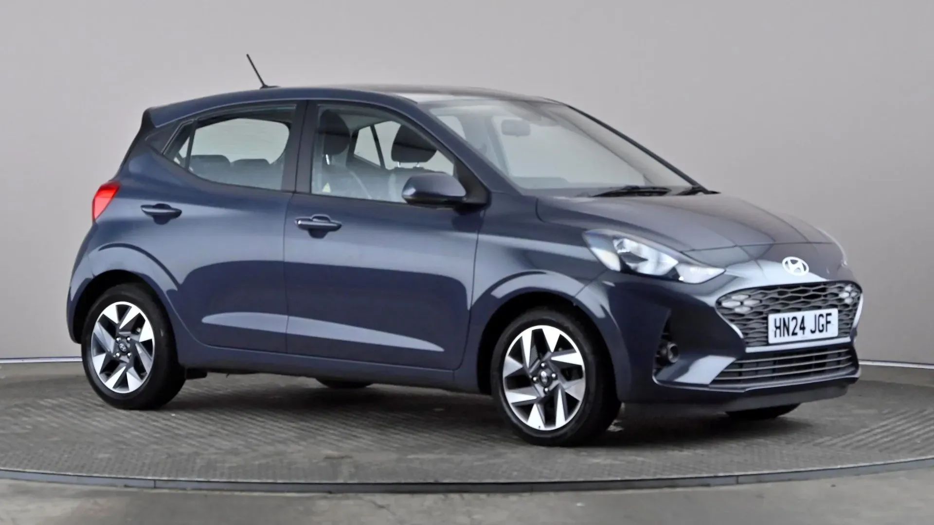 I10