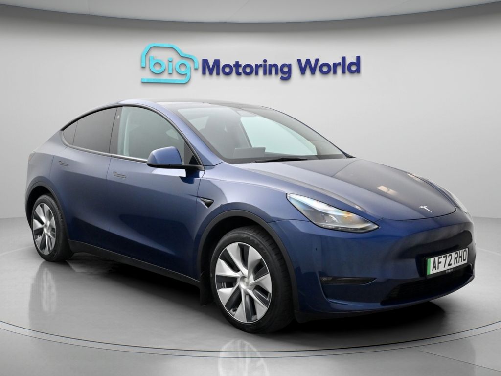 Model Y Premium