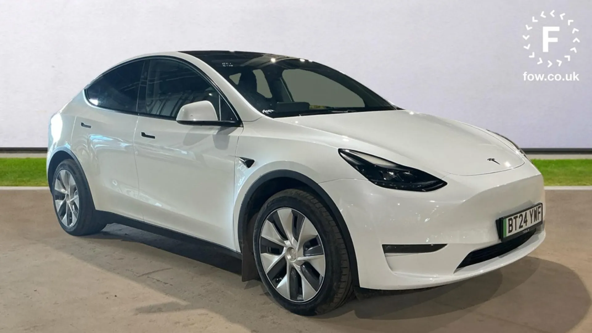 Model Y Premium