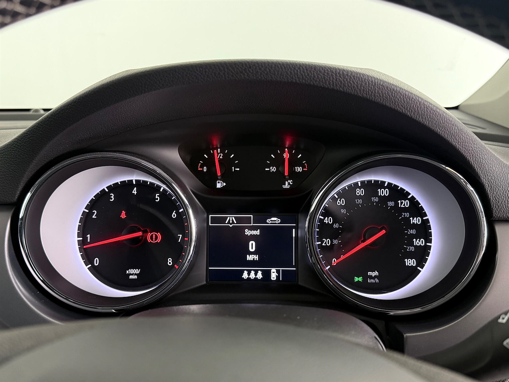 2019 Vauxhall Astra